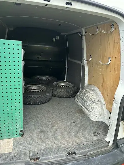 Volkswagen Transporter 2016 photo 2
