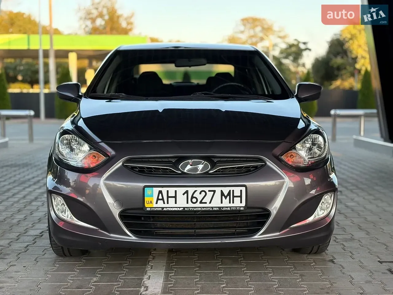 Hyundai Accent 2011 photo 2