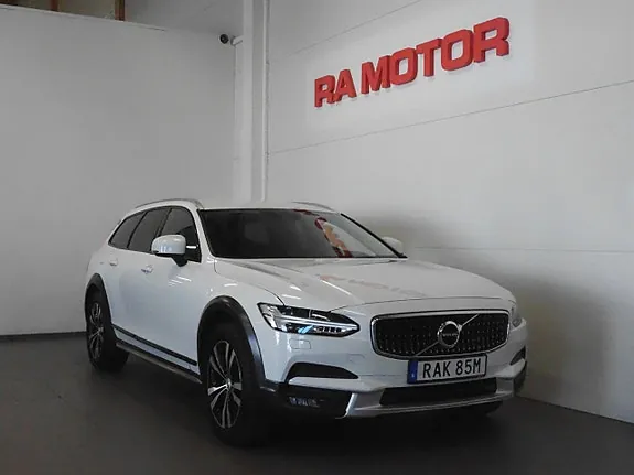 Volvo V90 Cross Country