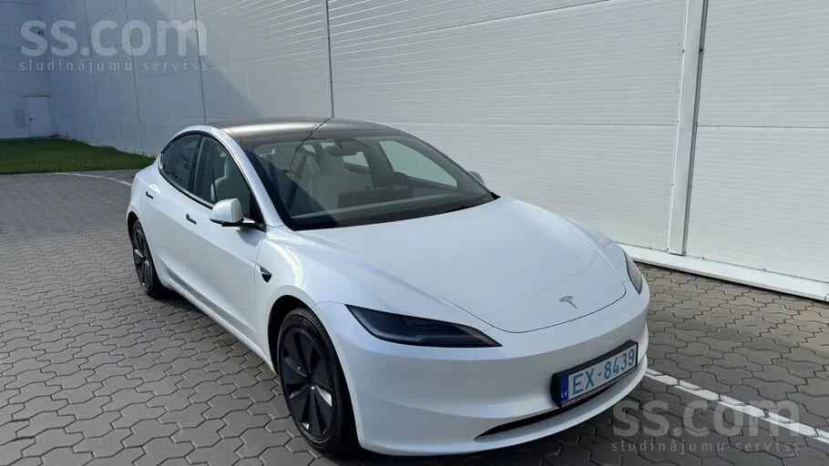Tesla Model 3 2024 photo 5
