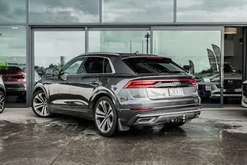 Audi Q8 2018 photo 4
