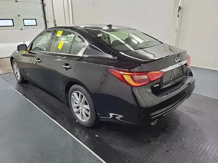 Infiniti Q50 2024 photo 4