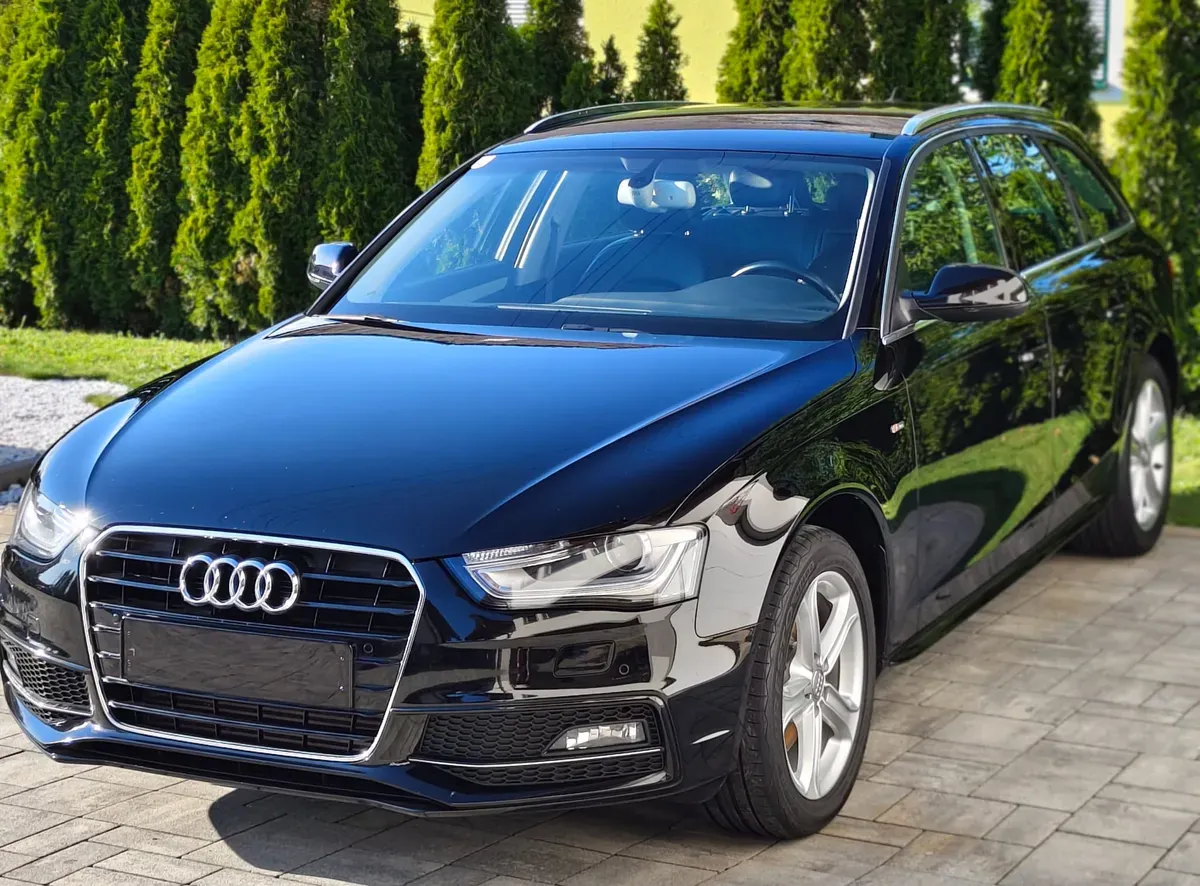 Audi A4 2015 photo 3