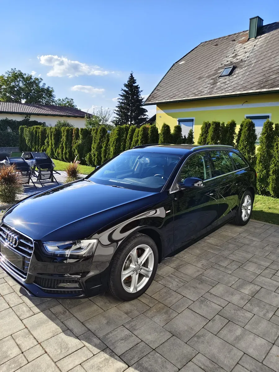 Audi A4 2015 photo 2