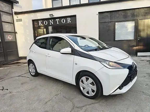 Toyota Aygo 2015 photo 3