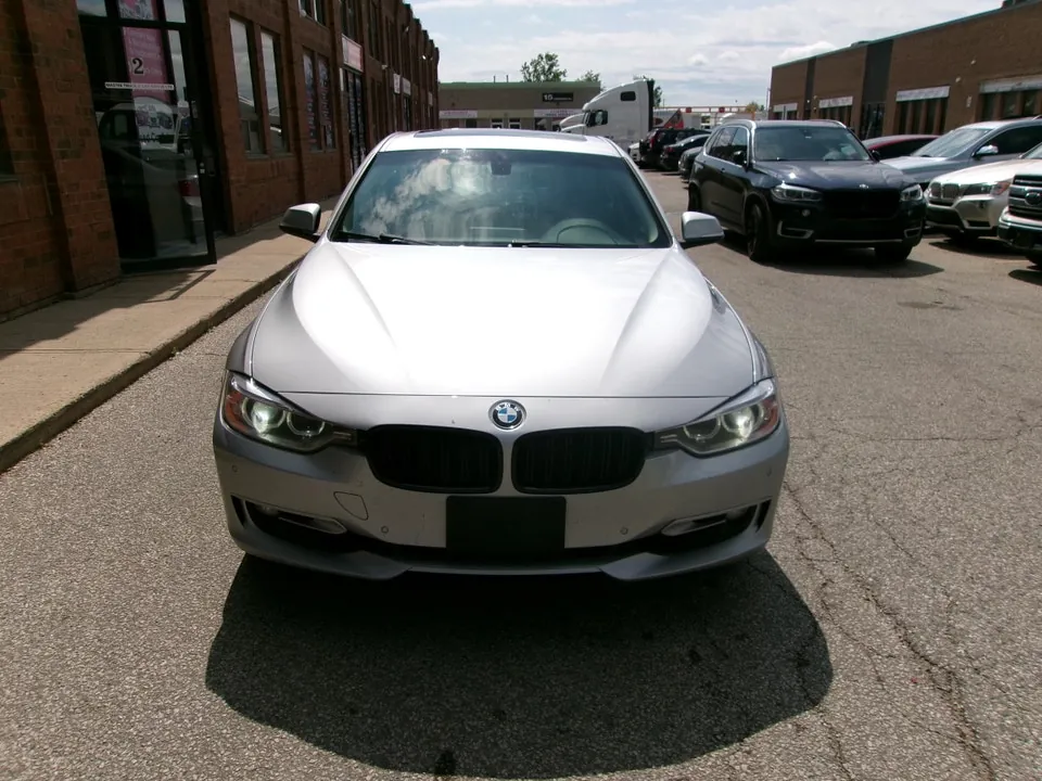 BMW 3Series 2014 photo 2