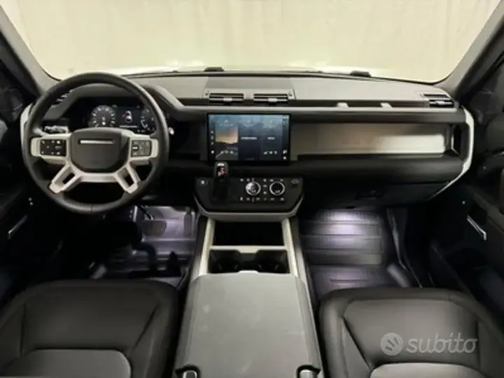 Land Rover Defender 2024 photo 4