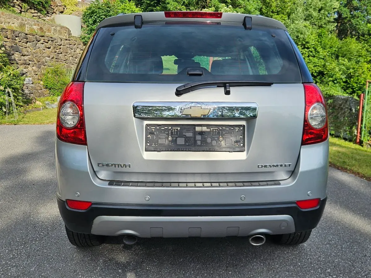Chevrolet Captiva 2008 photo 3
