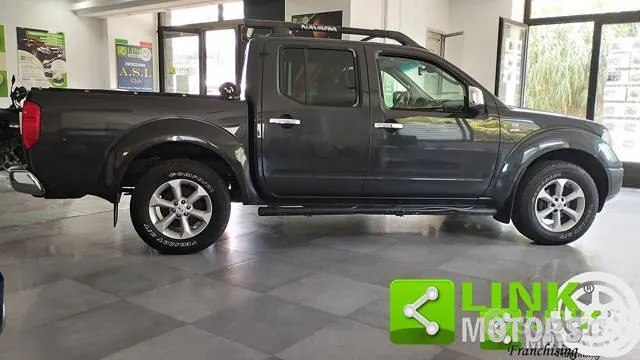 Nissan Navara 2005 photo 4