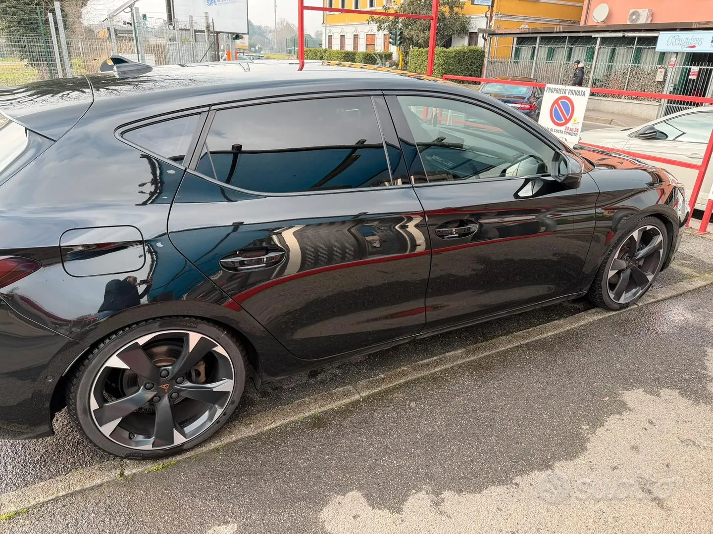 Cupra Leon 2024 photo 2