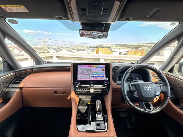 Toyota Verfia Hybrid 2025 photo 4