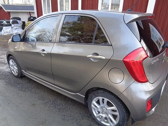 Kia Picanto 2015 photo 4