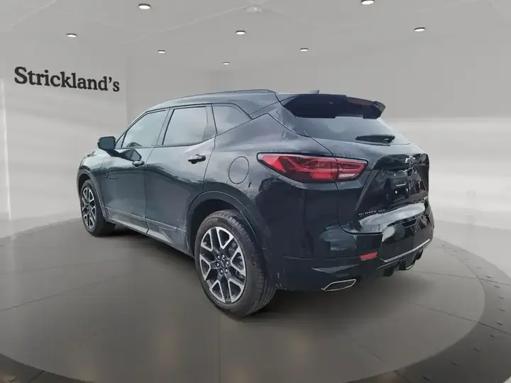 Chevrolet Blazer 2025 photo 4