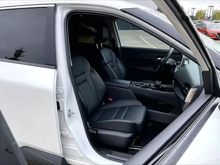 Nissan Rogue 2026 photo 5