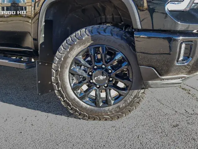 Chevrolet Silverado 3500Hd 2025 photo 5