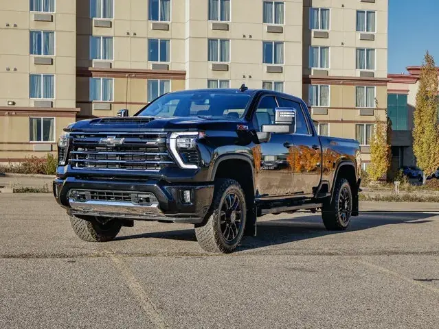 Chevrolet Silverado 3500Hd 2025 photo 4