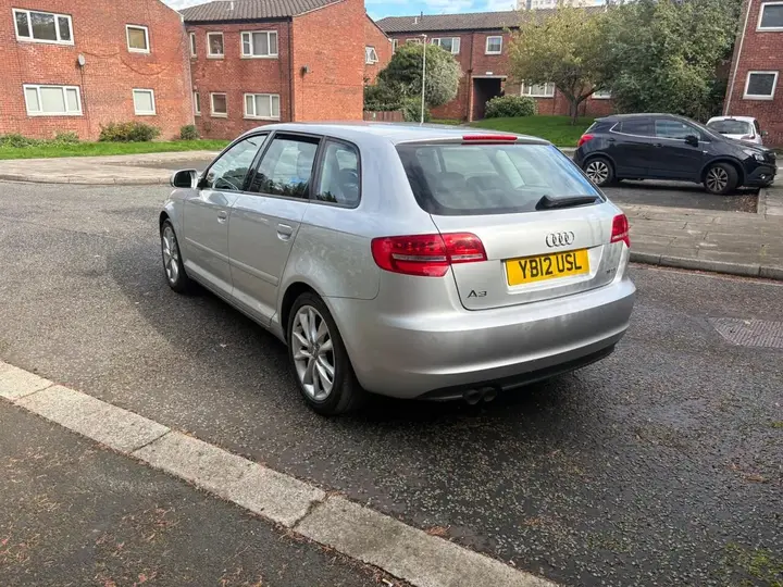 Audi A3 2012 photo 4