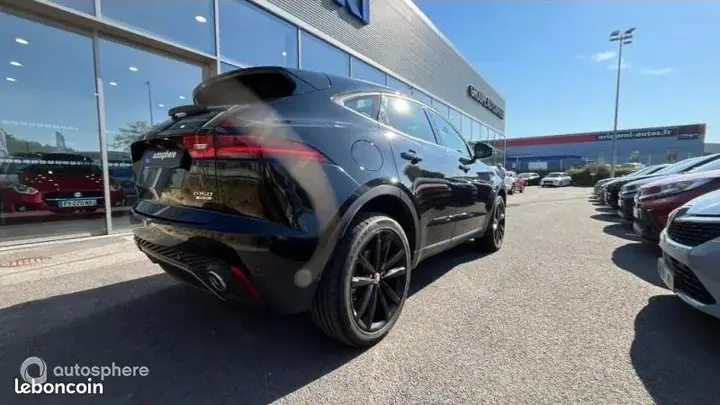 Jaguar E-Pace 2018 photo 5