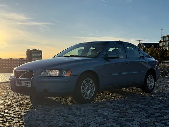 Volvo S60 2006 photo 2