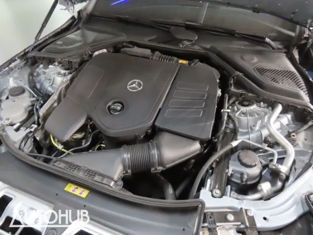Mercedes-Benz E-Class 2024 photo 5