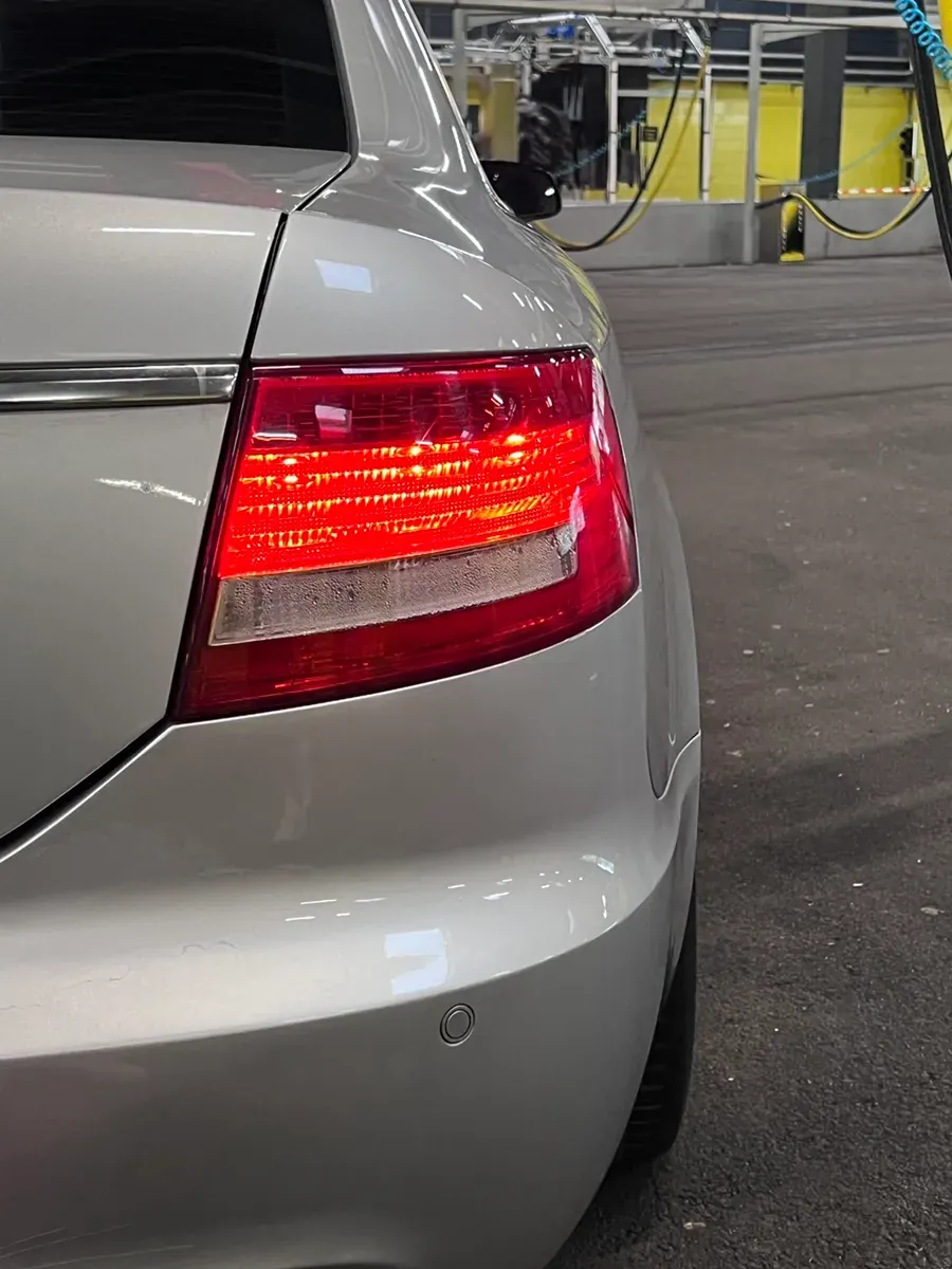 Audi A6 2006 photo 2