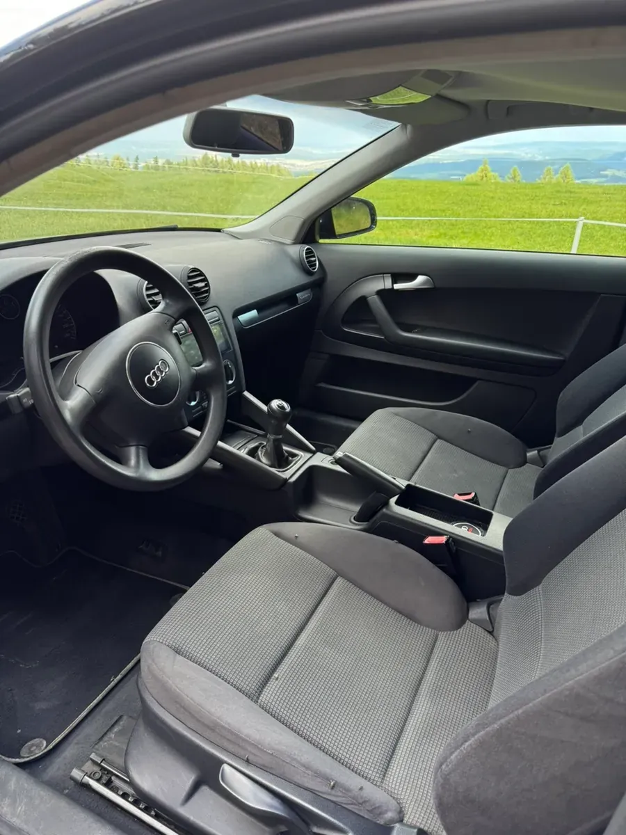 Audi A3 2004 photo 2