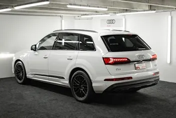 Audi Q7 2023 photo 4