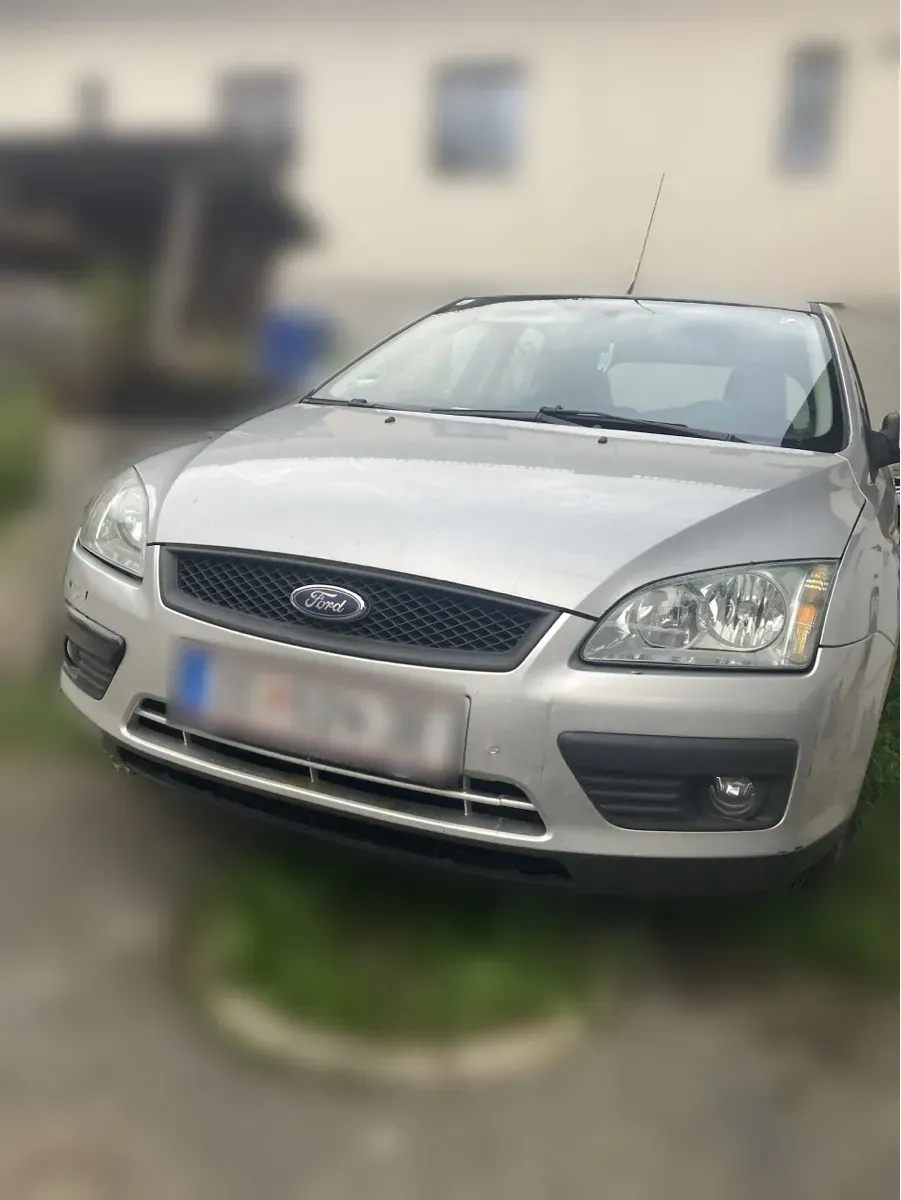 Ford Focus 2008 photo 2