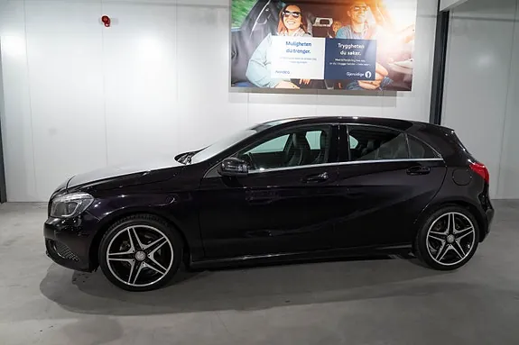 Mercedes-Benz A180 2014 photo 2