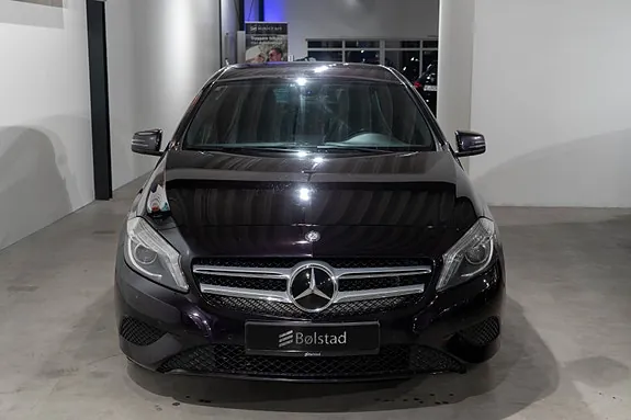 Mercedes-Benz A180 2014 photo 3