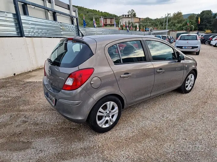 Opel Corsa 2012 photo 5