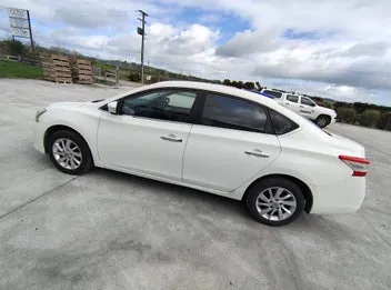 Nissan Pulsar 2014 photo 5