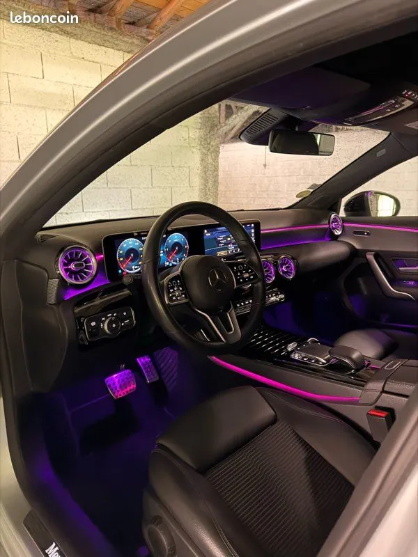 Mercedes-Benz A-Class 2018 photo 3