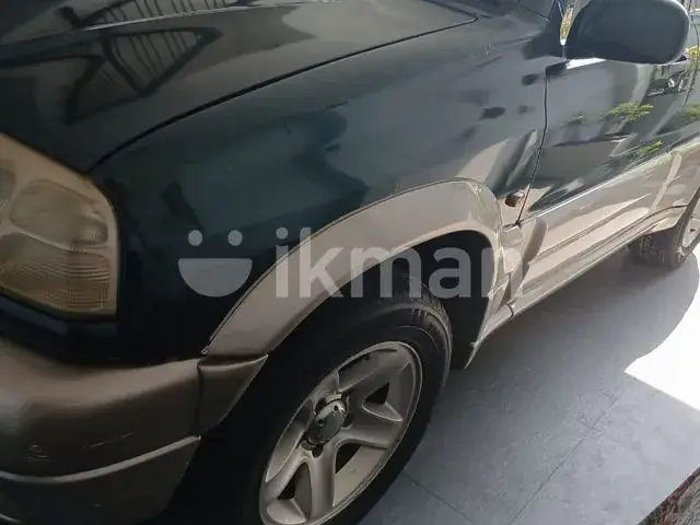 Suzuki Grand Vitara 2000 photo 4