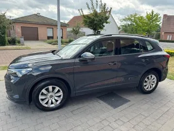 Volkswagen Tiguan 2024 photo 2