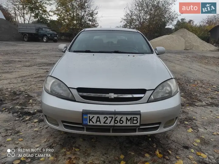 Chevrolet Lacetti 2009 photo 2