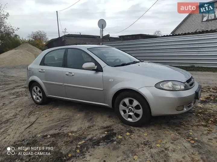 Chevrolet Lacetti 2009 photo 3