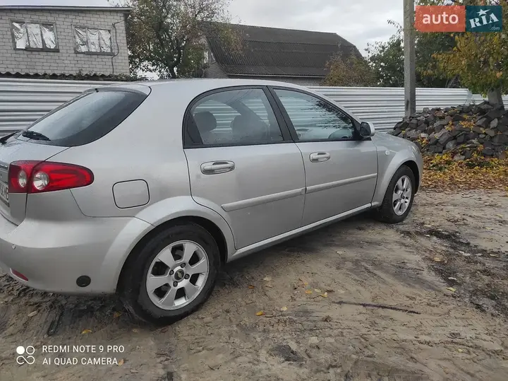 Chevrolet Lacetti 2009 photo 4
