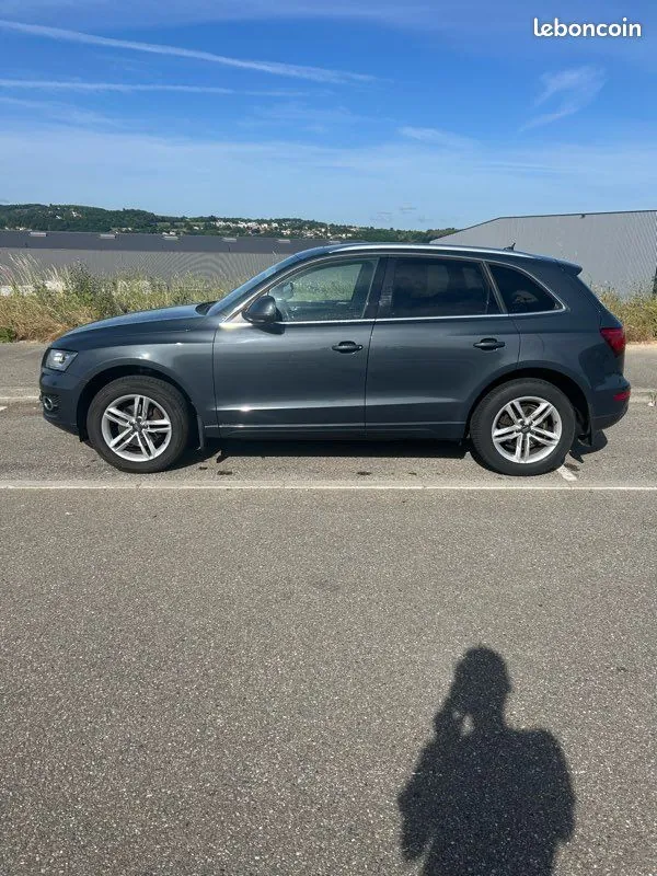 Audi Q5 2009 photo 2