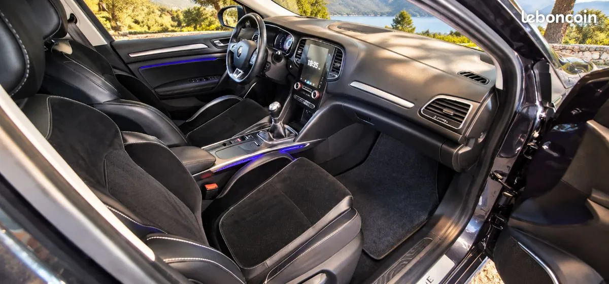 Renault Megane 2016 photo 3