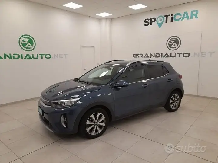 Kia Stonic 2021 photo 2