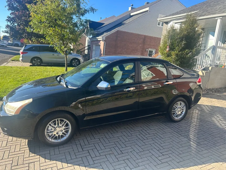 Ford Focus 2011 photo 5