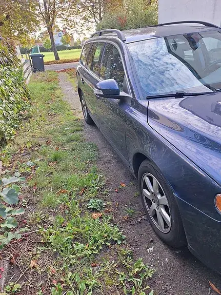 Volvo V70 2010 photo 3