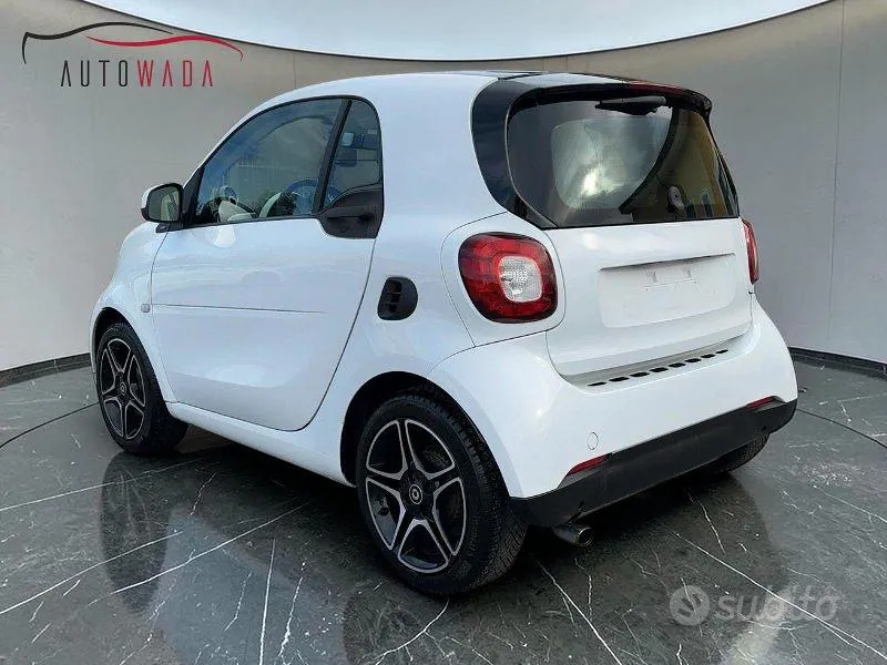 Smart Fortwo 2015 photo 5