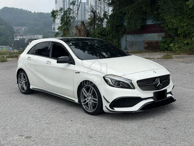 Mercedes-Benz A180
