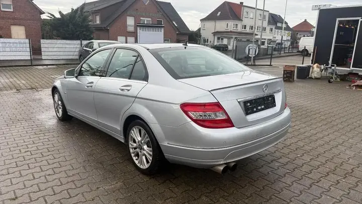 Mercedes-Benz C 180 Cgi
