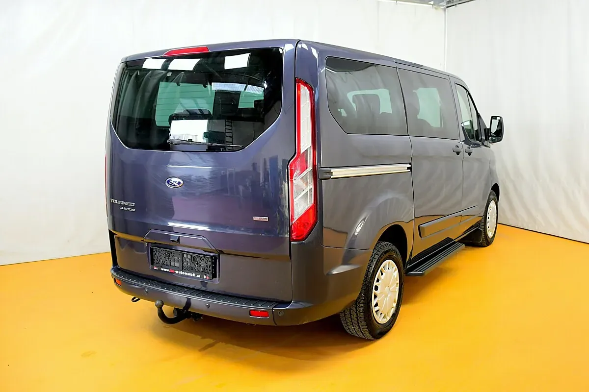 Ford Tourneo Custom 2013 photo 3