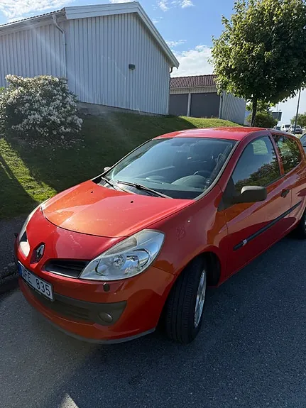 Renault Clio 2006 photo 3