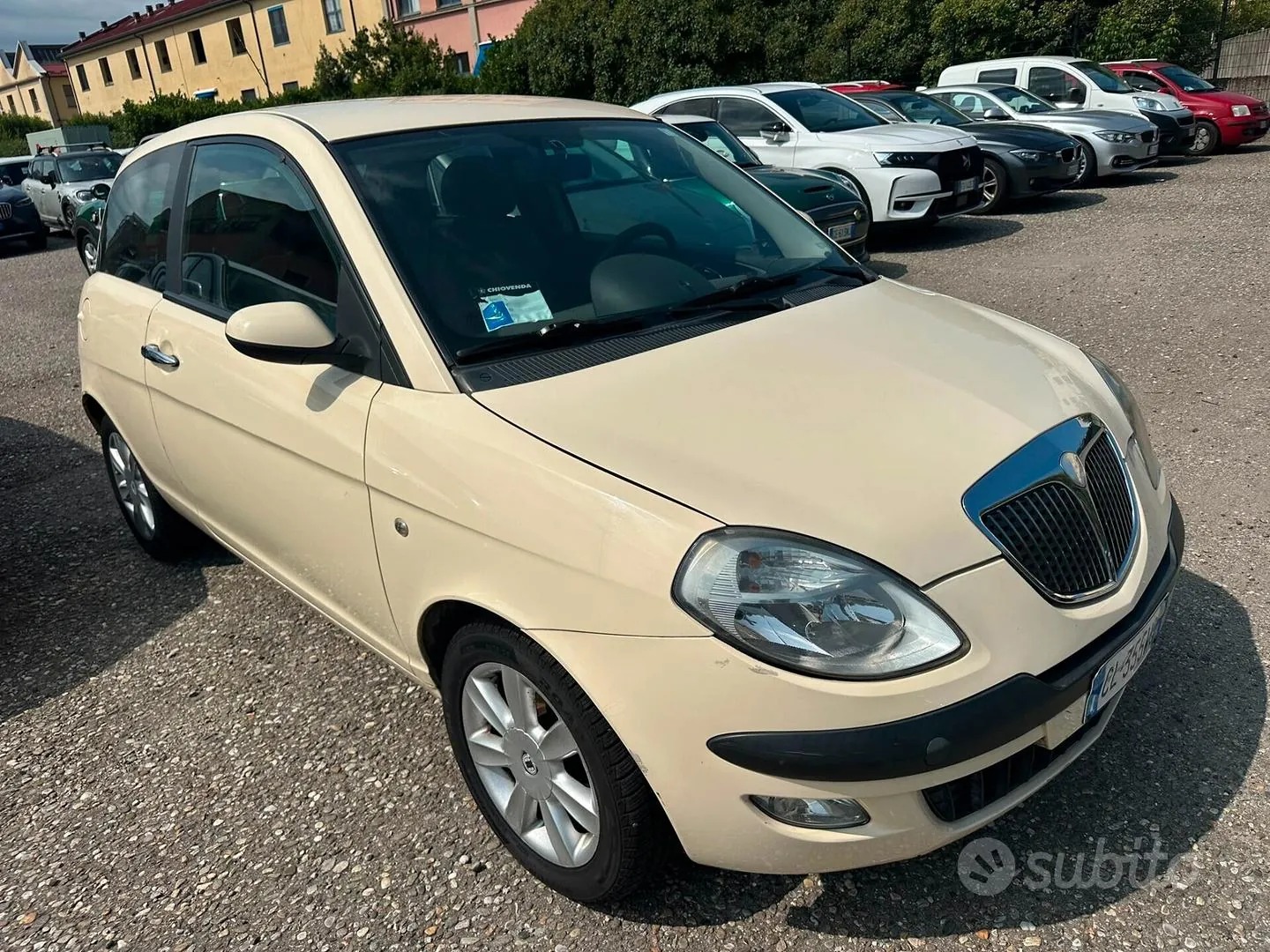 Lancia Ypsilon
