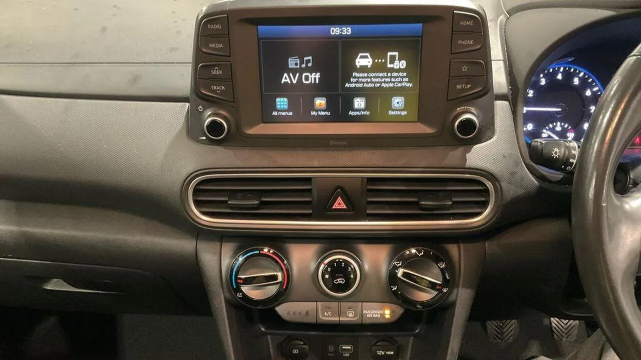 Hyundai Kona 2021 photo 2